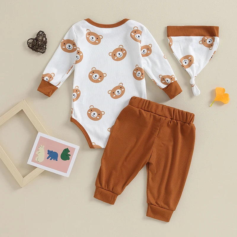 Niedliches Baby-Set mit Bärenmotiv