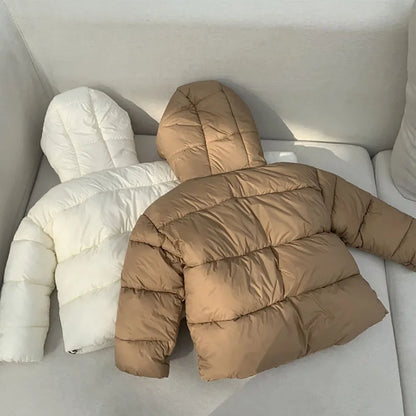 Winterjacke einfarbig mit Kapuze / Daunenjacke / Steppjacke