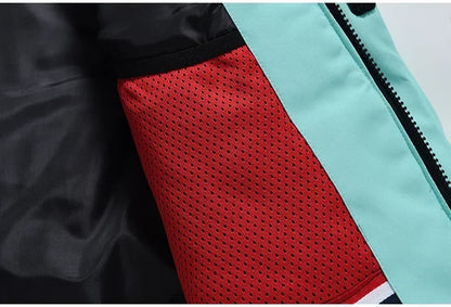 Winterjacke mit Kapuze / Sportliche Skijacke / Schutz vor Wind, Regen & Schnee
