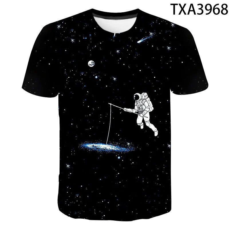 Kinder T-Shirt mit Weltraumdesign