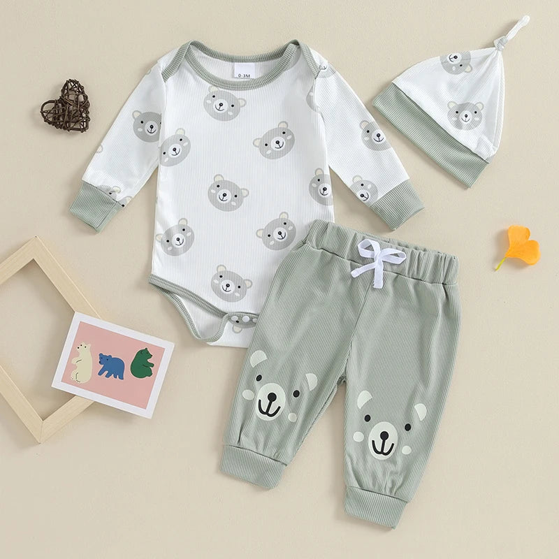 Niedliches Baby-Set mit Bärenmotiv