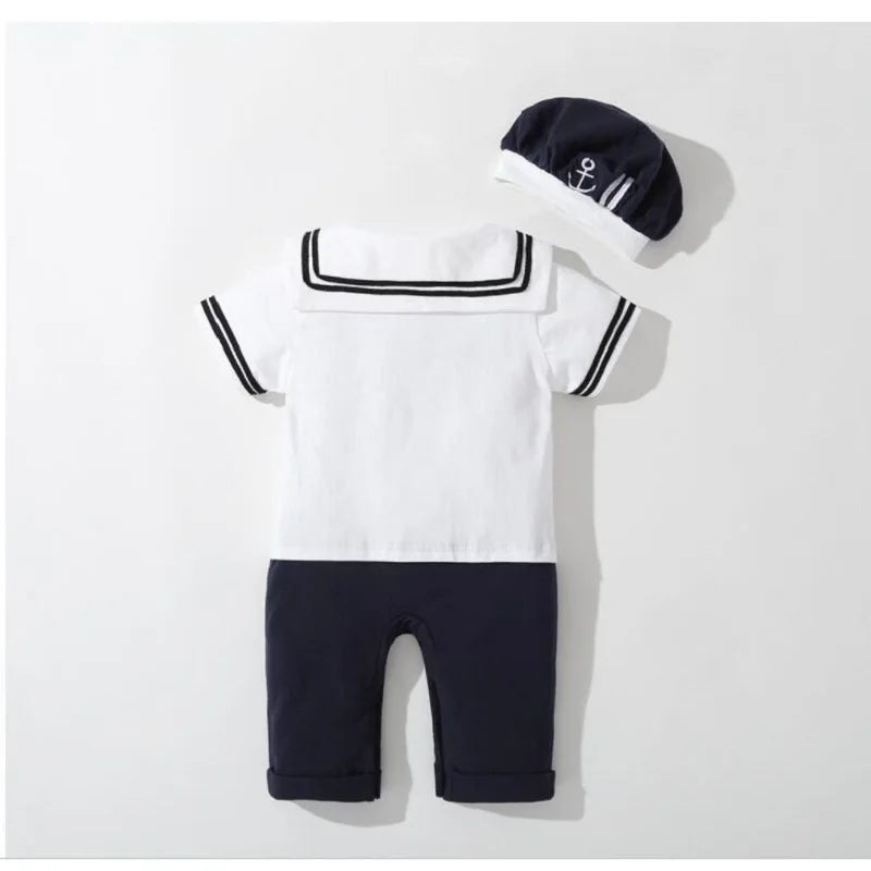 Maritimes Baby-Set aus 100% Baumwolle – Matrosen-Outfit für kleine Entdecker