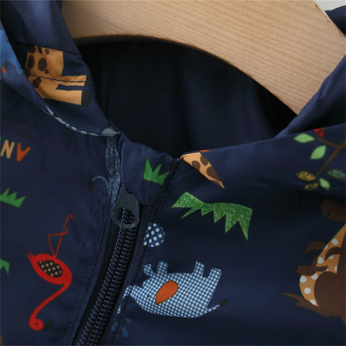 Kinder-Regenjacke mit Tiermotiven