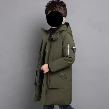Winterjacke mit Kapuze / Winterparka für Jungen / Wind- und Wasserabweisend
