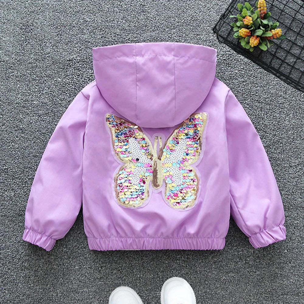 Kinderjacke mit Schmetterlingsmotiv