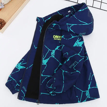 Regenjacke / Übergangsjacke mit Kapuze / Innenleben aus Fleece
