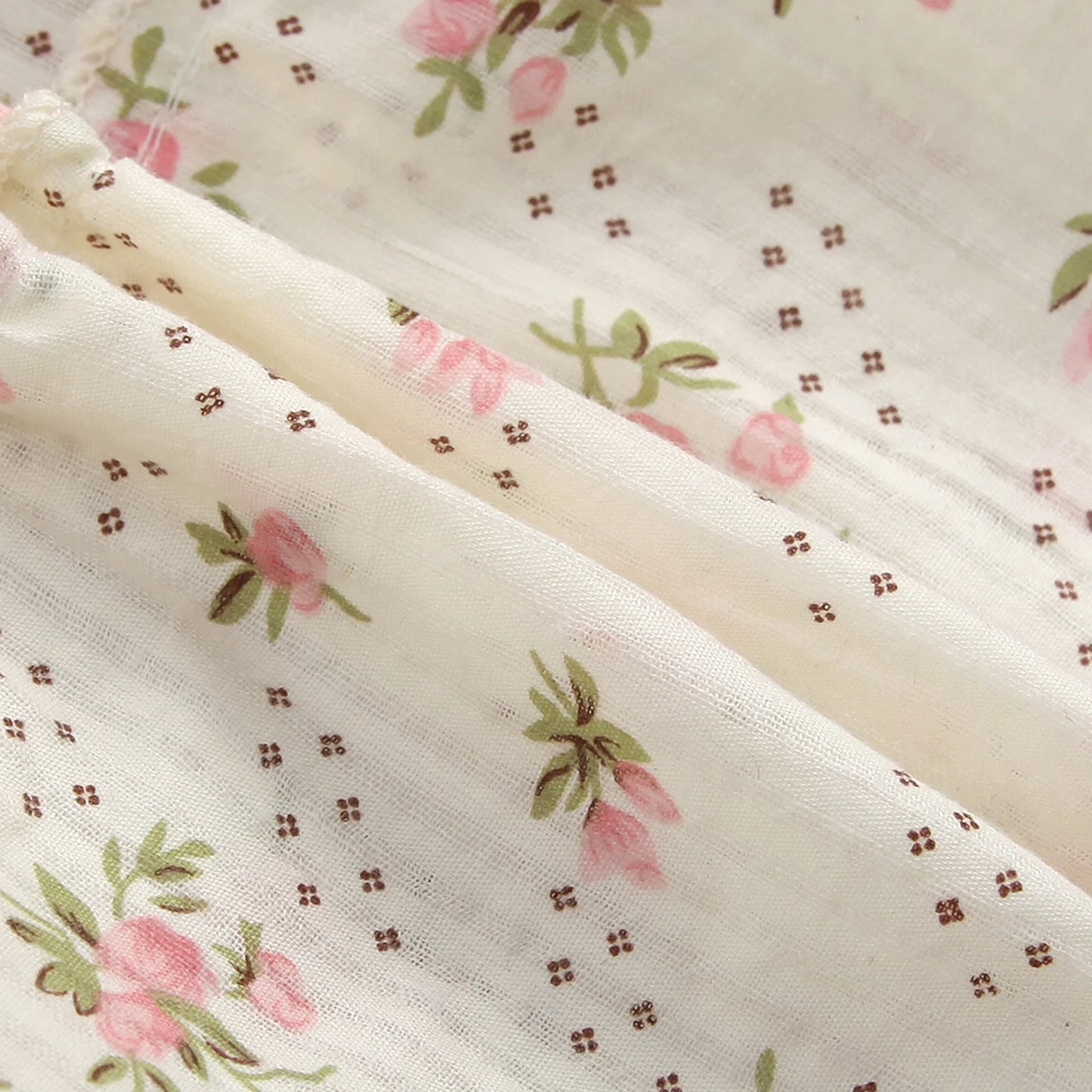 Baby-Sommerkleid mit Blumenmuster