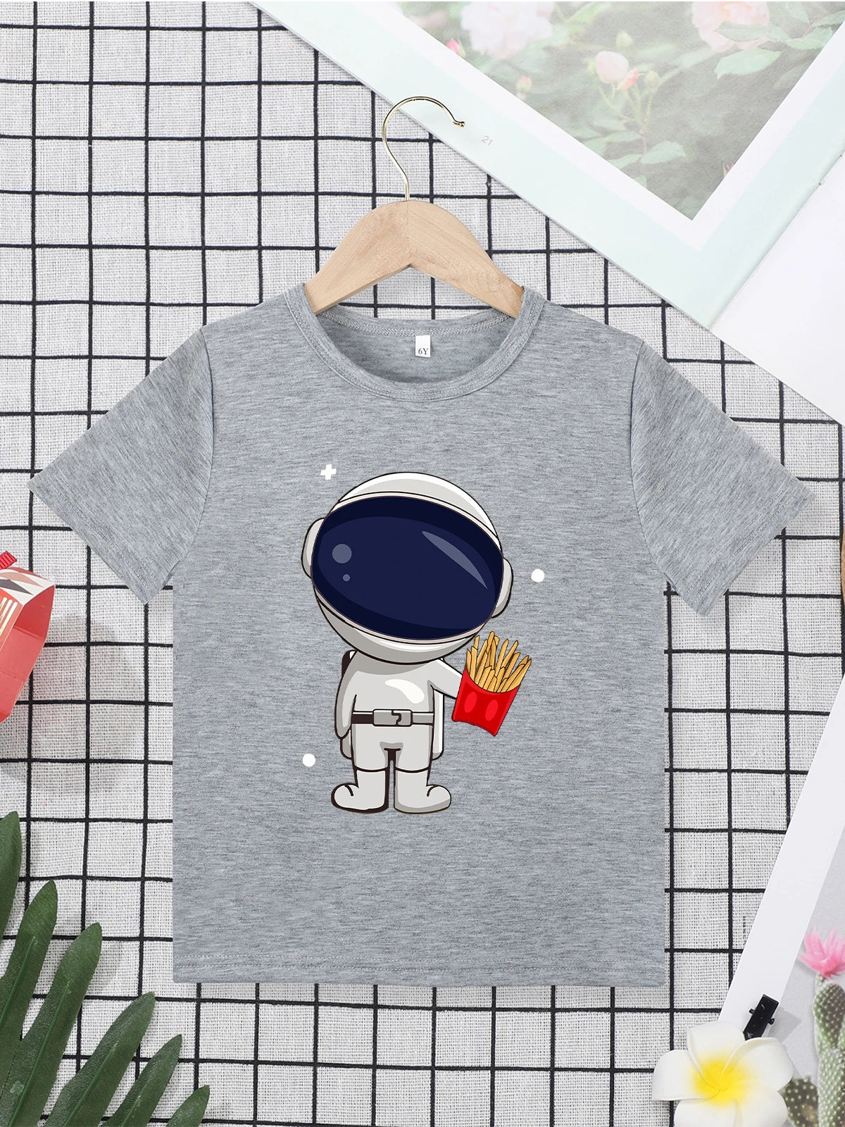 Kinder T-Shirt mit Astronauten-Design