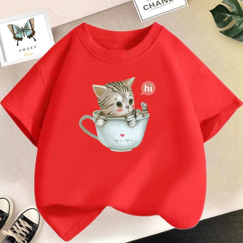 Niedliches Kinder-T-Shirt mit Katzenmotiv