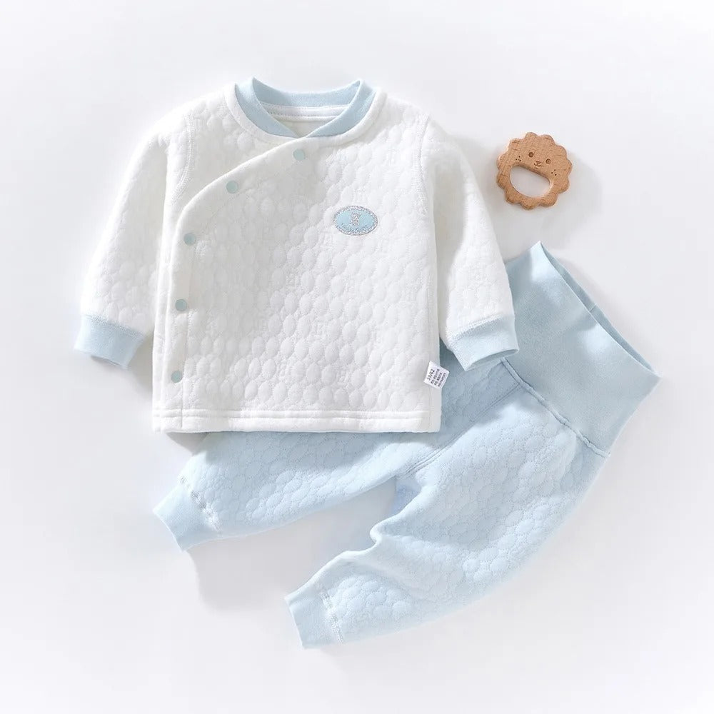 2-teiliges Baby-Set mit Wickeljacke & Hose – weich, warm & hautfreundlich