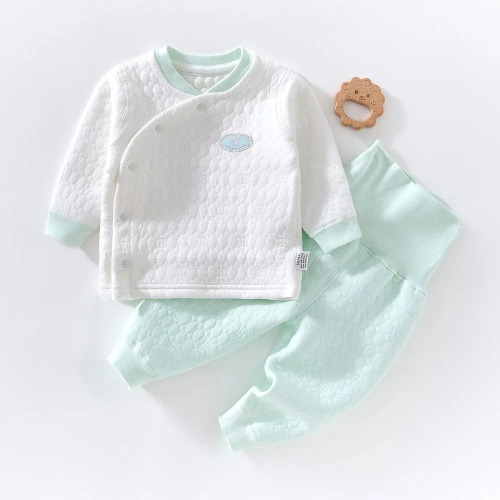 2-teiliges Baby-Set mit Wickeljacke & Hose – weich, warm & hautfreundlich