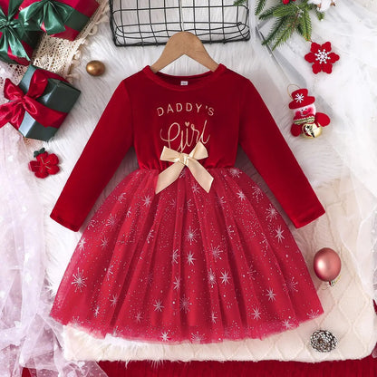 Festliches Weihnachtskleid für Mädchen – 9 liebevolle Designs