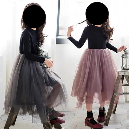 Elegantes Tüllkleid mit Langarm-Top & fließendem Rock