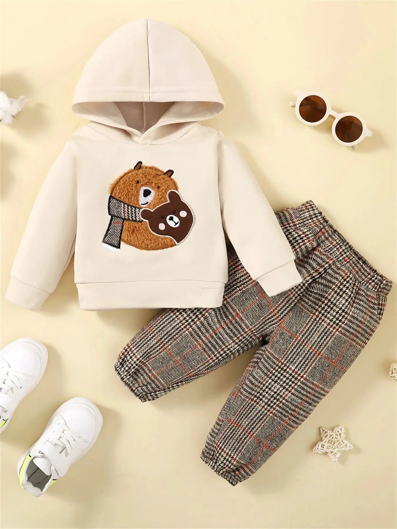 2-tlg. Winter-Set „Cozy Bear & Checks“ – Hoodie & Jogger