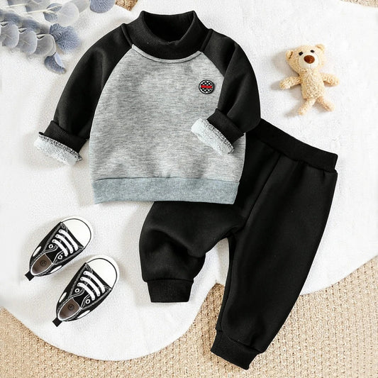 Zweiteiliges Fleece-Set „Racing Hero“ – Warmes Winter-Outfit für Jungen