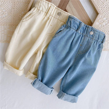 Kinder Jeanshose mit elastischem Bund – minimalistische Babyhose aus Baumwoll-Denim