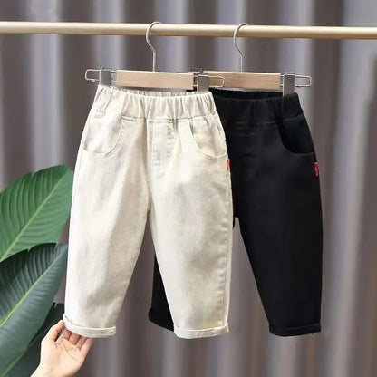 Kinder Jeanshose mit Motiv – Komfort & Style für kleine Entdecker