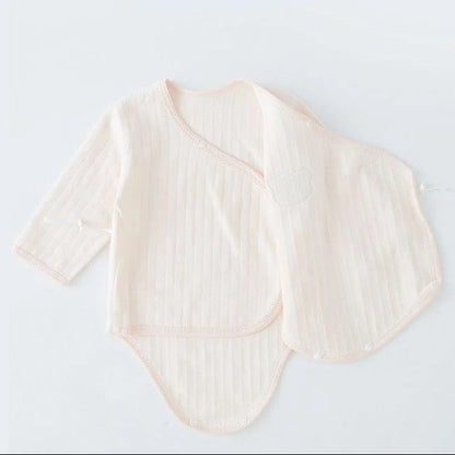 Baby Wickelbody mit Bären-Patch – gerippter Langarmbody