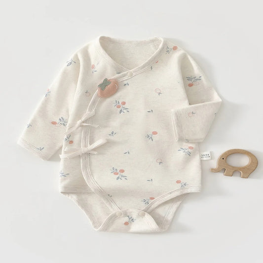 Wickelbody für Babys – weicher Langarm Babybody mit liebevollen Illustrationen