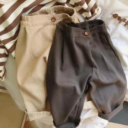 Kinder Stoffhose mit elastischem Bund – bequeme Kinderhose im minimalistischen Look