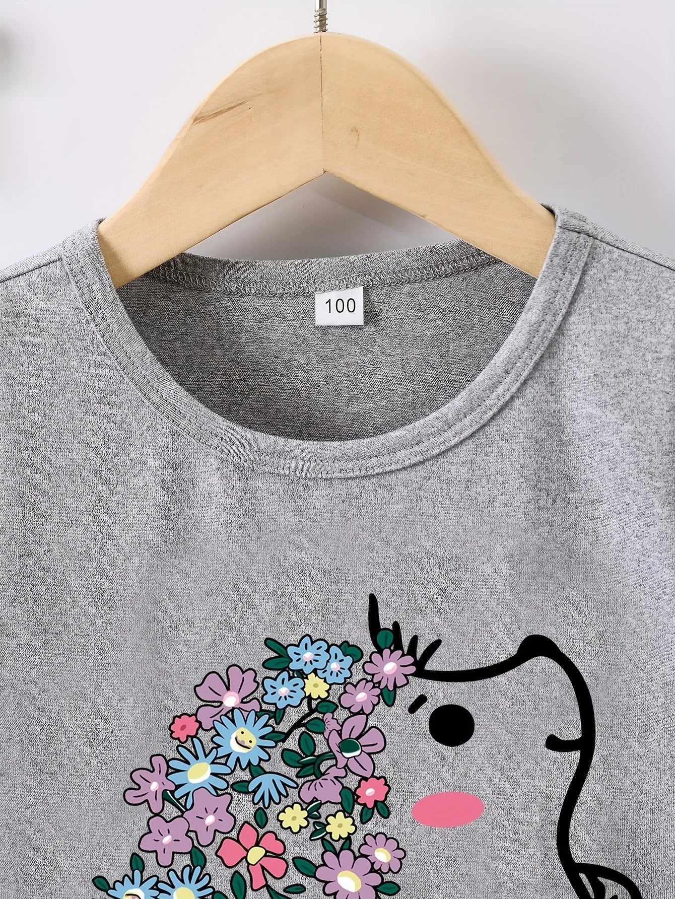 Mädchen T-Shirt mit Blumen Igel Print – Kurzarm Shirt