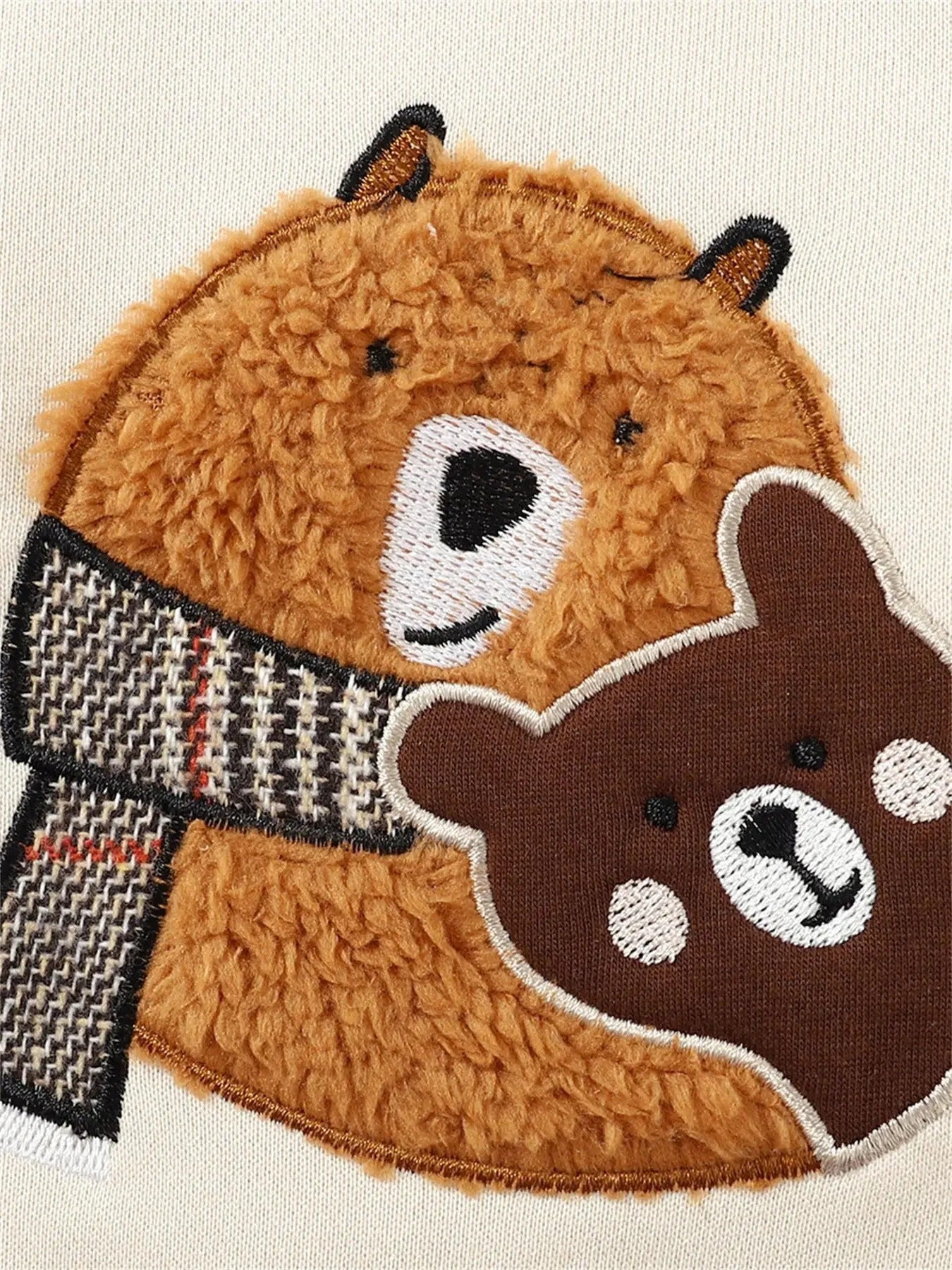 2-tlg. Winter-Set „Cozy Bear & Checks“ – Hoodie & Jogger