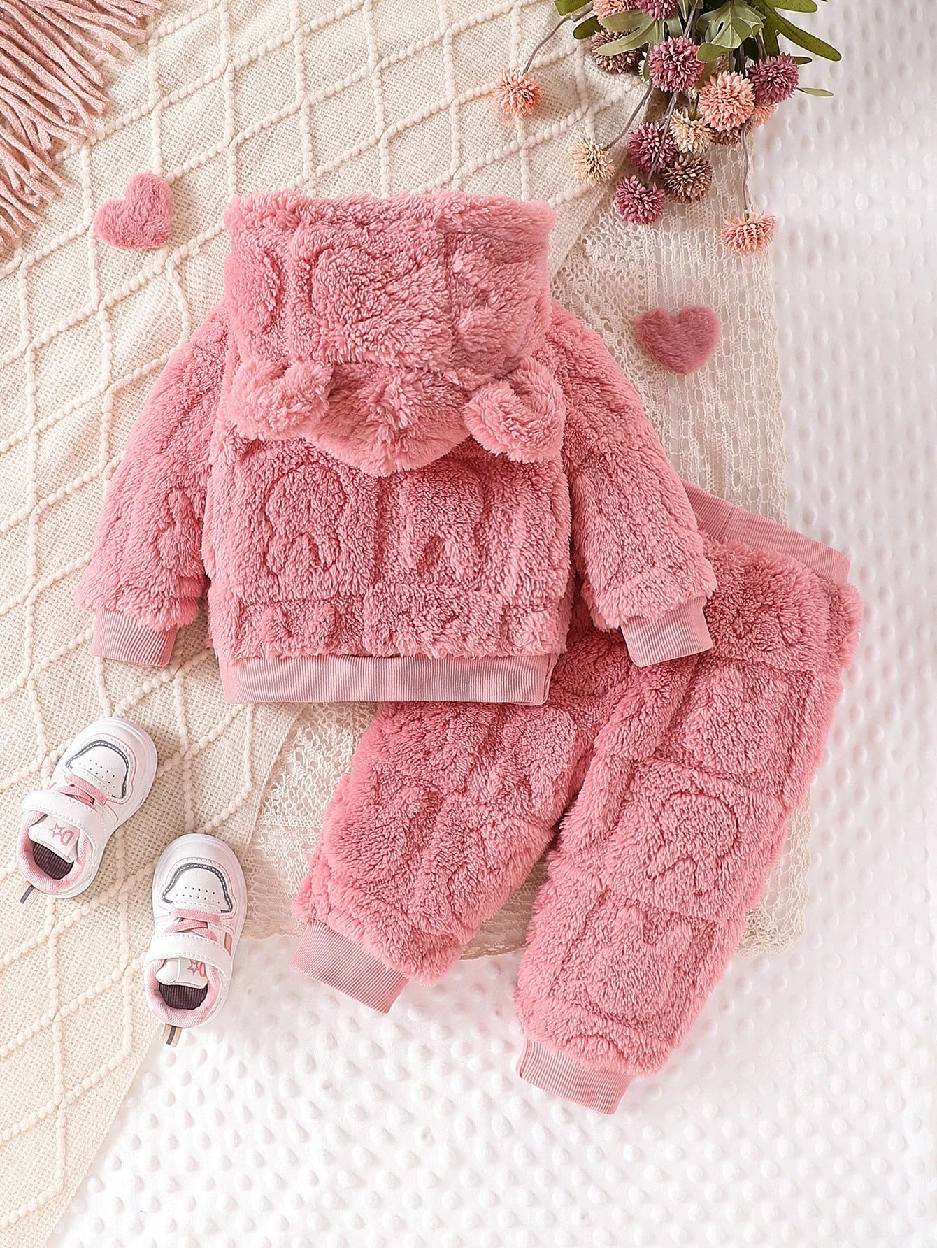 Flauschiges 2-teiliges Teddy-Set mit Kapuze und Öhrchen