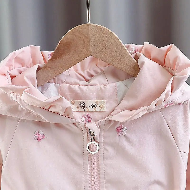 Zauberhafte Kinderjacke für kleine Prinzessinnen