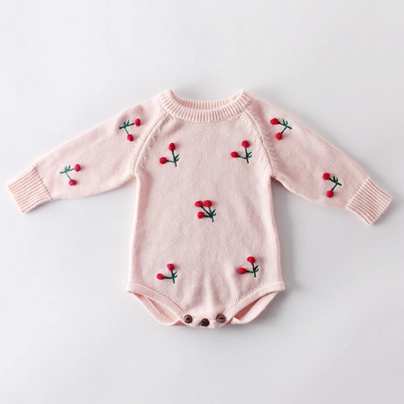 Baby Strickbody mit Kirschstickerei – Langarm Body für Mädchen