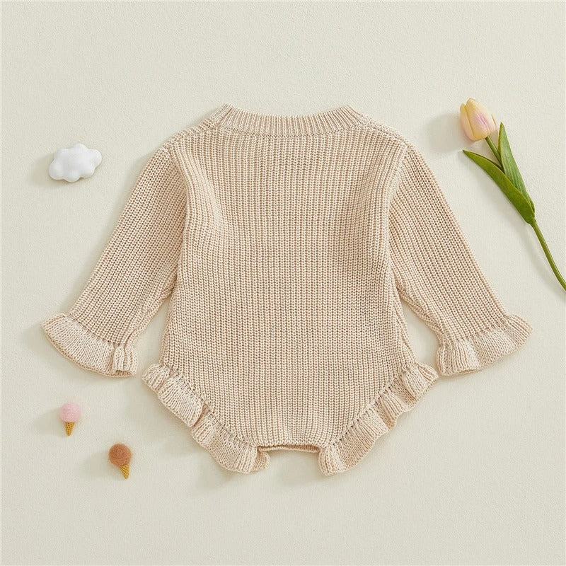 Strick Baby Body mit Rüschen – Langarm Body für Mädchen