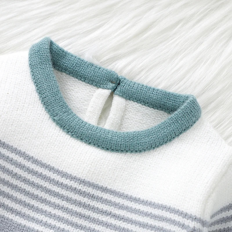 Baby Strickset 2-teilig – Pullover & Strumpfhose in Grün und Grau