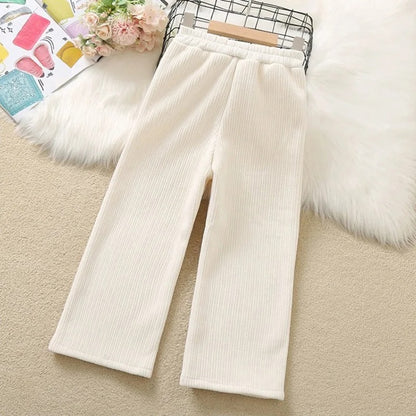 Kinder Rib Hose mit weitem Bein – bequeme Kinderhose mit Struktur