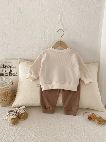 Baby & Kinder Outfit 2-teilig mit Bärenmotiv – Pullover & Hose Set
