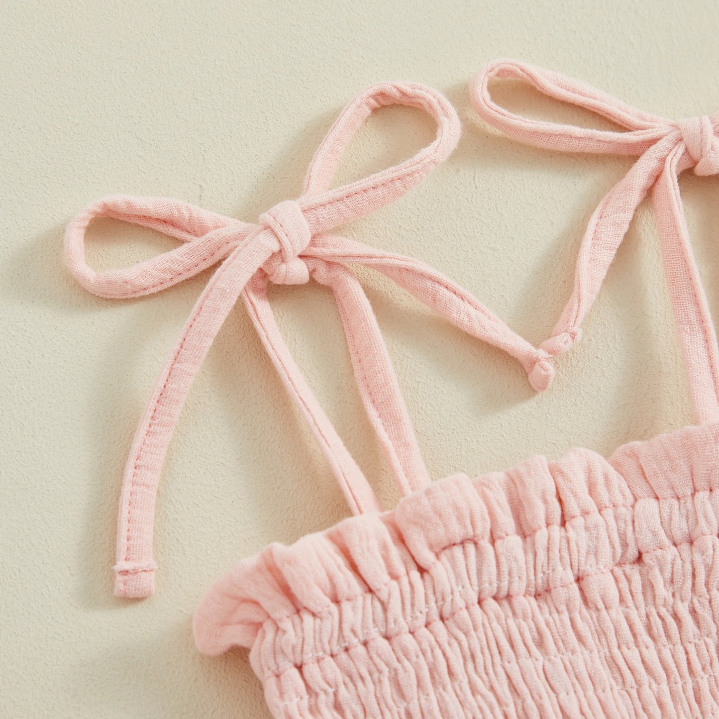 Baby-Sommerkleid mit Rüschen und passendem Haarband