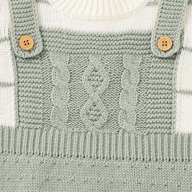 Baby Strickbody mit Hosenträger-Design – weicher Langarm Body für Babys