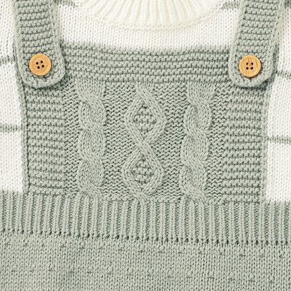 Baby Strickbody mit Hosenträger-Design – weicher Langarm Body für Babys