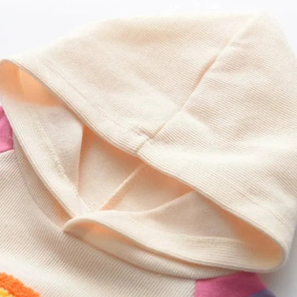 Regenbogen Kapuzenkleid für Mädchen – Bunt, fröhlich & verspielt