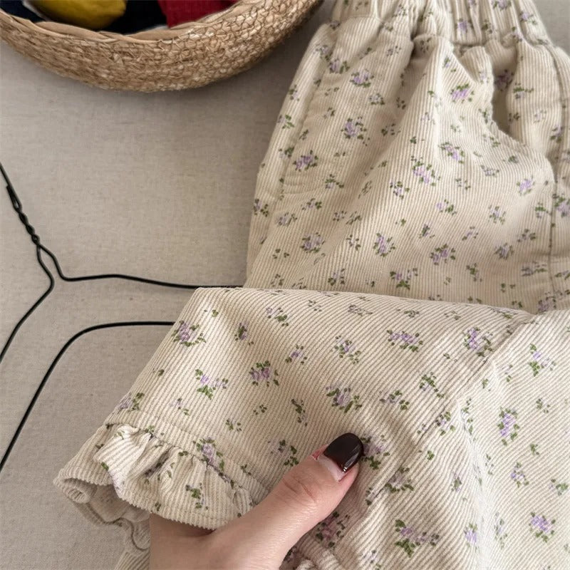 Kinder Cordhose mit Rüschen – Weite Mädchenhose aus Baumwolle