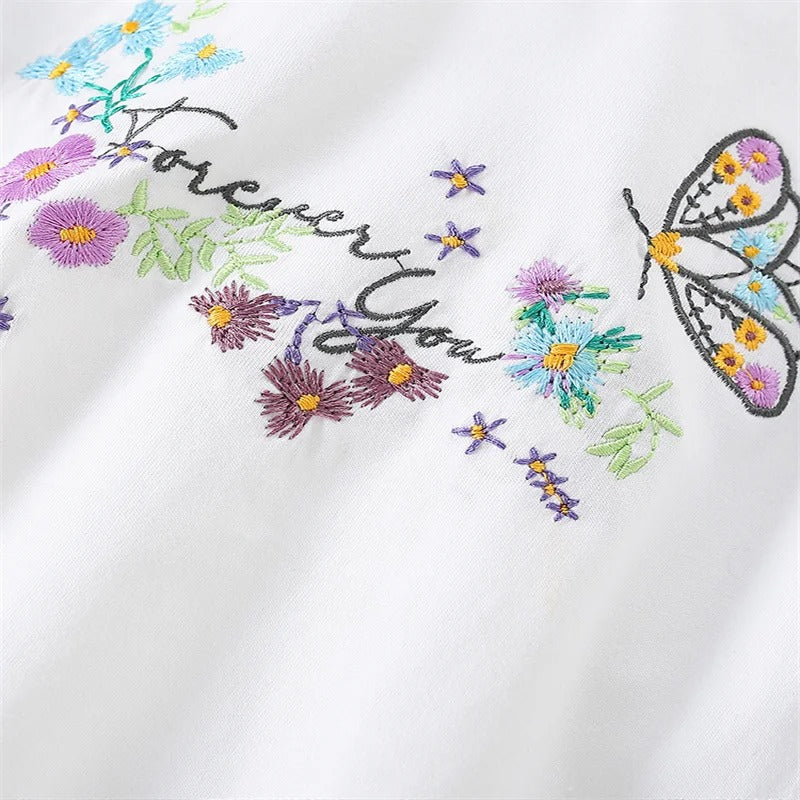 Mädchen T-Shirt „Forever You“ mit Blumenstickerei & Schmetterling