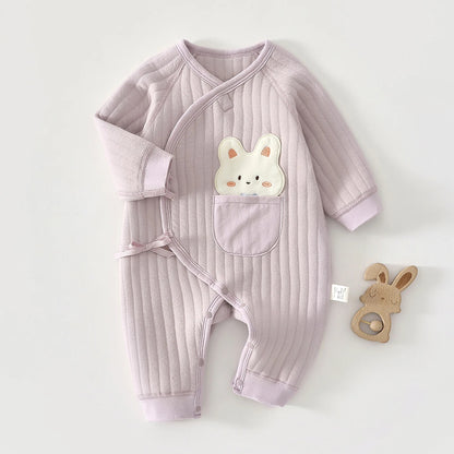 Baby Wickel-Strampler mit Tier-Applikation – weich & strukturiert