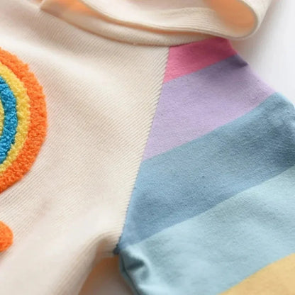Regenbogen Kapuzenkleid für Mädchen – Bunt, fröhlich & verspielt