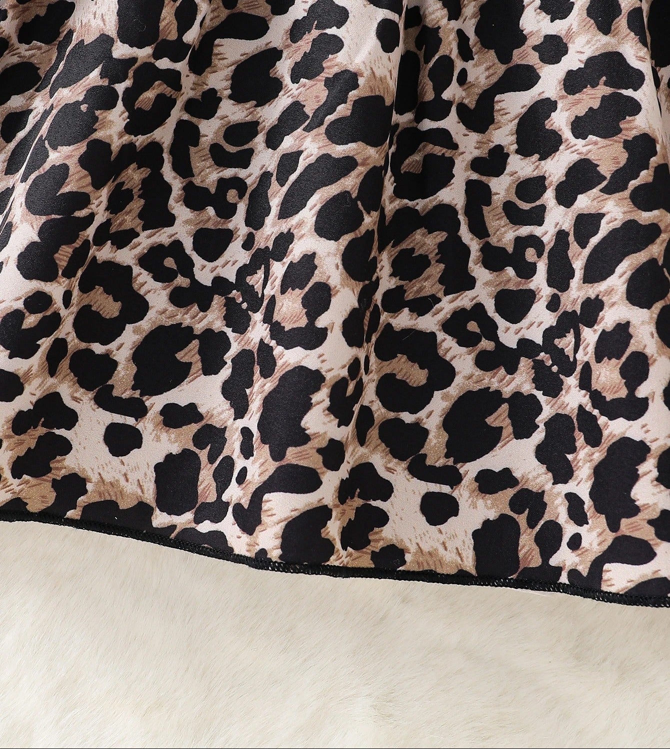 Kleid für Mädchen – Rippoberteil & Leo-Rock