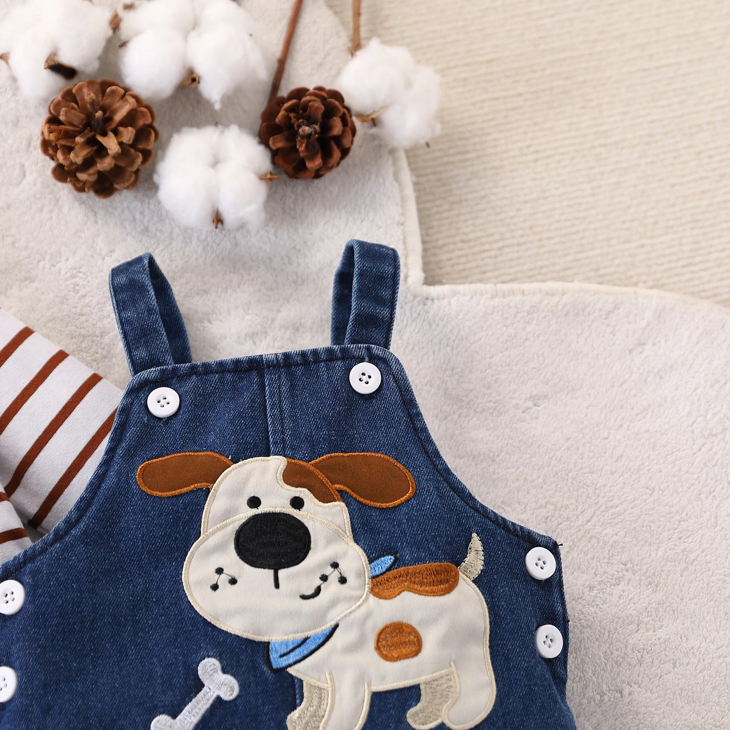 Baby Outfit 2-teilig – Body mit Streifen & Latzhose mit Hund (Größe 62–92)