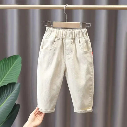 Kinder Jeanshose mit Motiv – Komfort & Style für kleine Entdecker