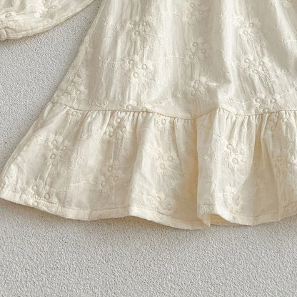 Mädchenkleid mit feiner Blumenstickerei – elegantes Baumwollkleid für Kinder