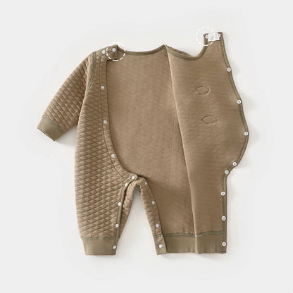 Gesteppter Baby-Strampler aus 100 % Baumwolle – warm & zeitlos