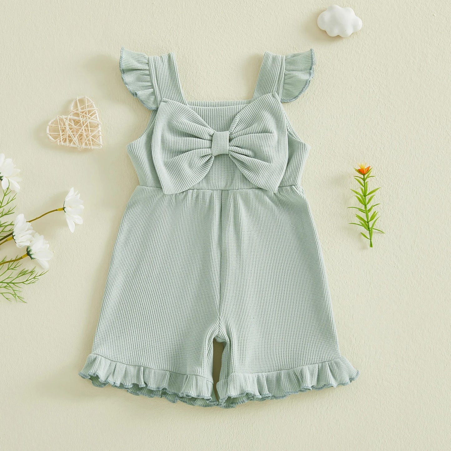 Sommer Jumpsuit für Mädchen mit Schleife & Rüschen – leicht & verspielt