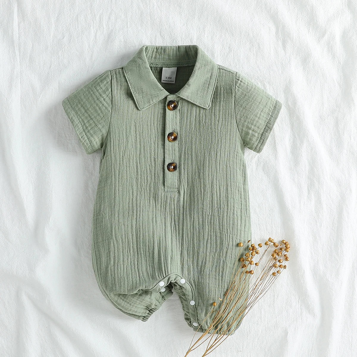 Baby Strampler mit Kragen – Kurzarm Sommer-Overall für Jungen