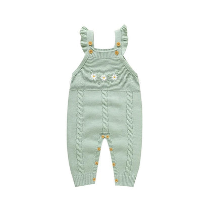 Baby Strickoverall mit Rüschen & Blumenstickerei – Gestrickter Baby Einteiler