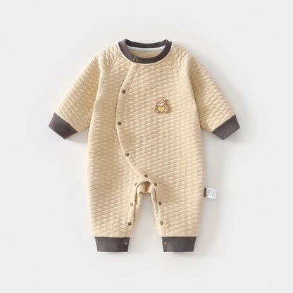 Gesteppter Baby-Strampler aus 100 % Baumwolle – warm & zeitlos